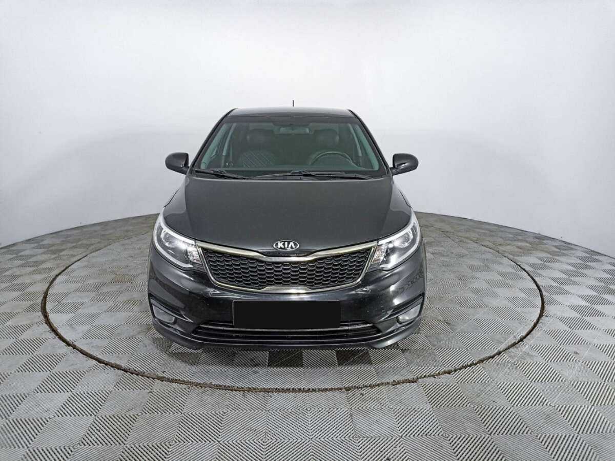 Kia Rio с пробегом — 2016 год. Фото: #1
