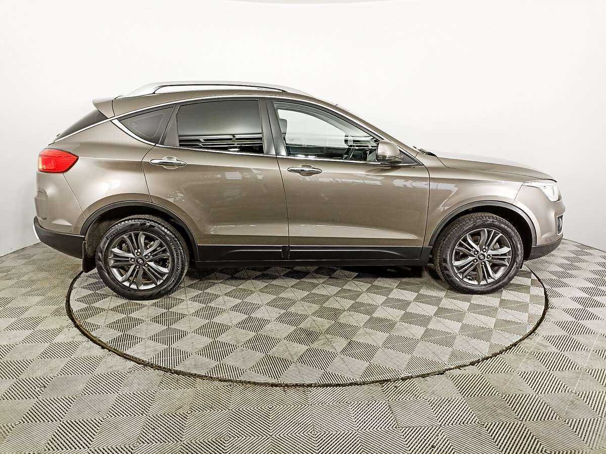 FAW Besturn X80 с пробегом — 2017 год. Фото: #3