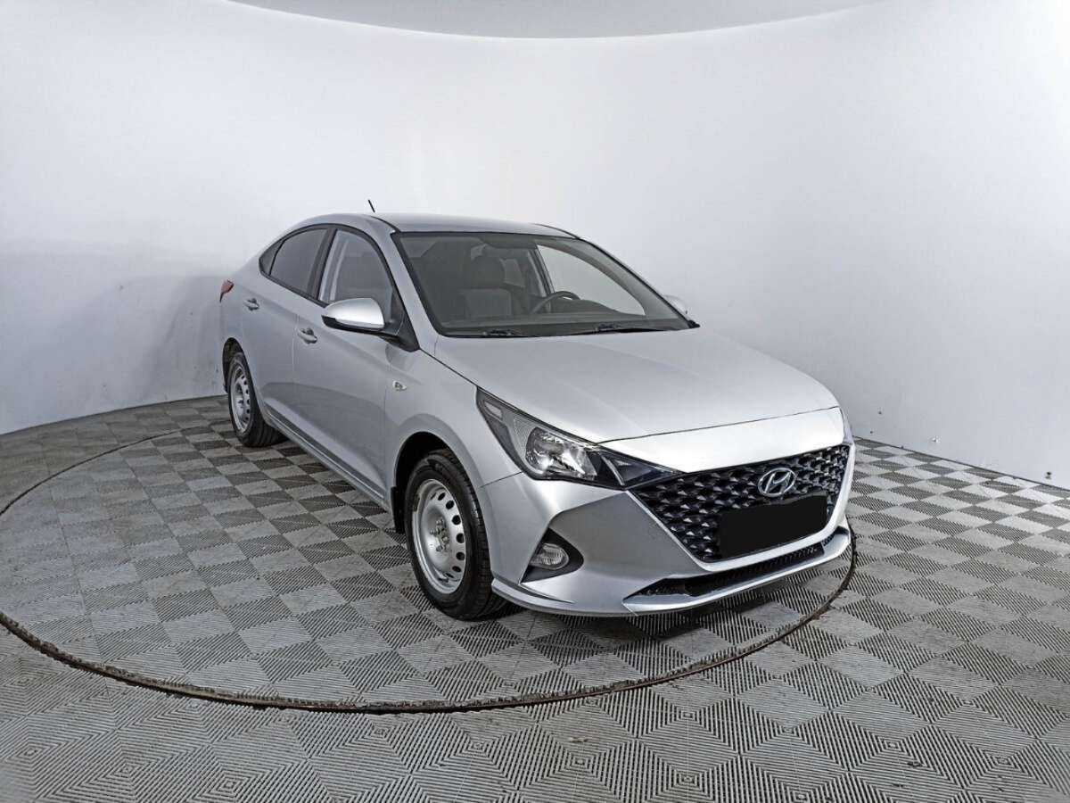 Hyundai Solaris с пробегом — 2020 год. Фото: #2