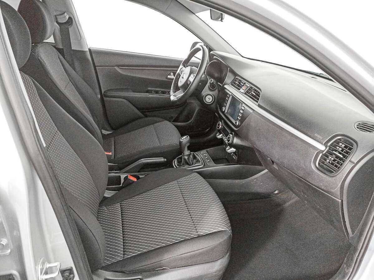Kia Rio с пробегом — 2018 год. Фото: #8