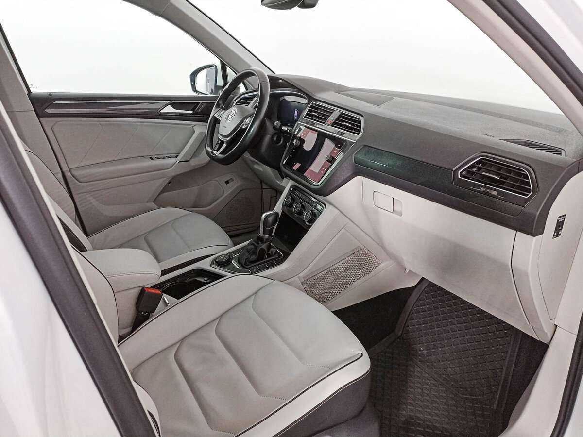 Volkswagen Tiguan с пробегом — 2017 год. Фото: #8