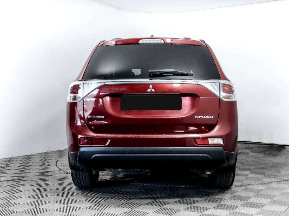Mitsubishi Outlander с пробегом — 2013 год. Фото: #3
