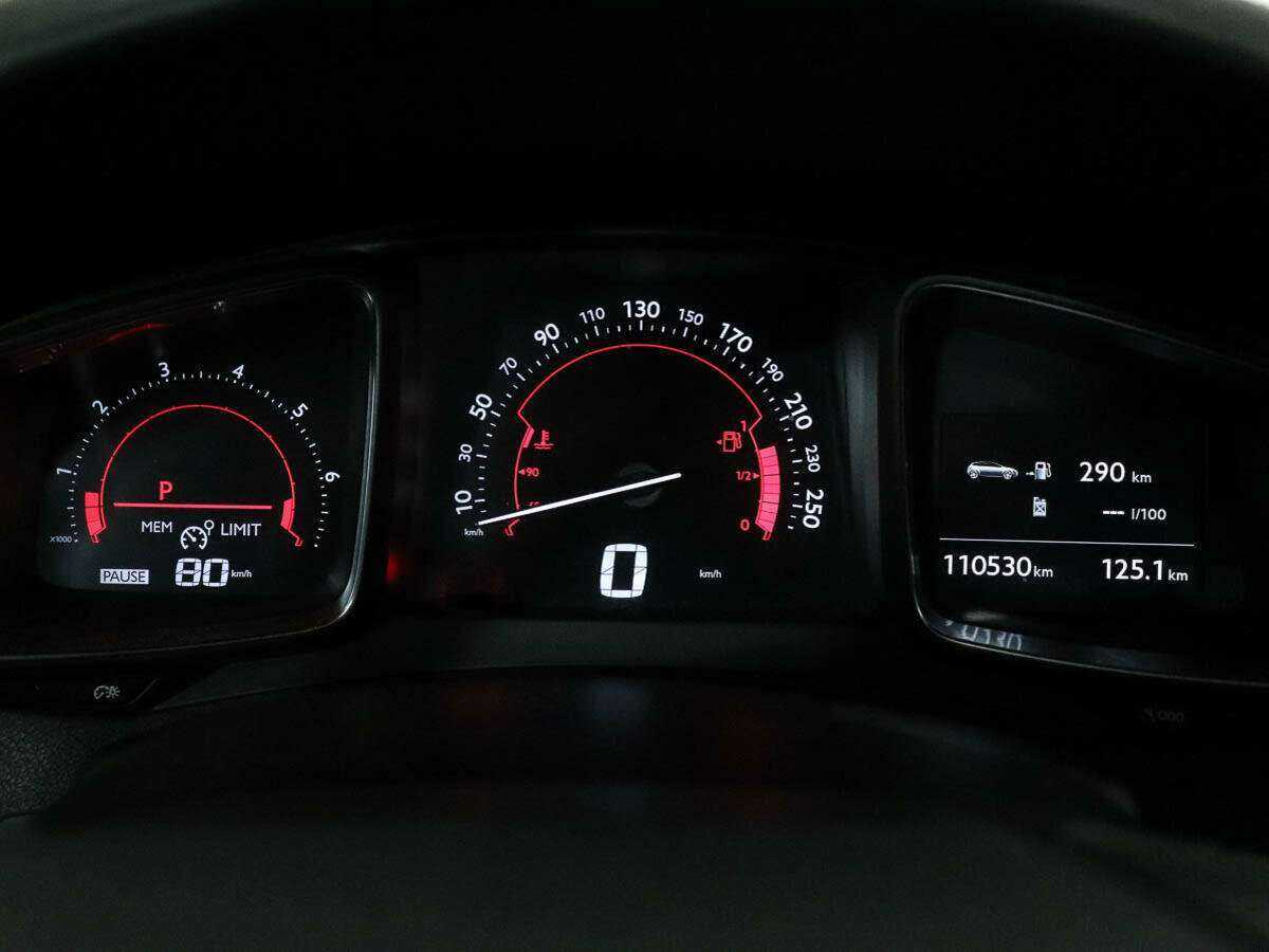 Citroen DS5 с пробегом — 2013 год. Фото: #8