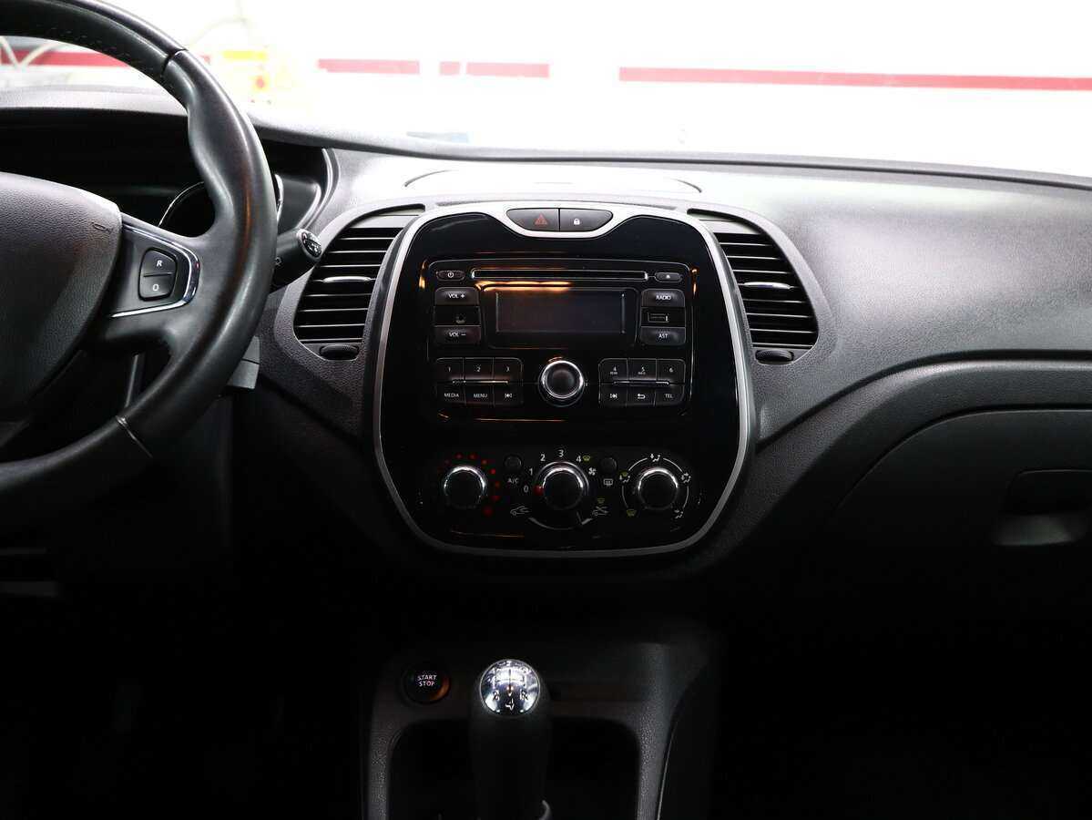 Renault Kaptur с пробегом — 2017 год. Фото: #13