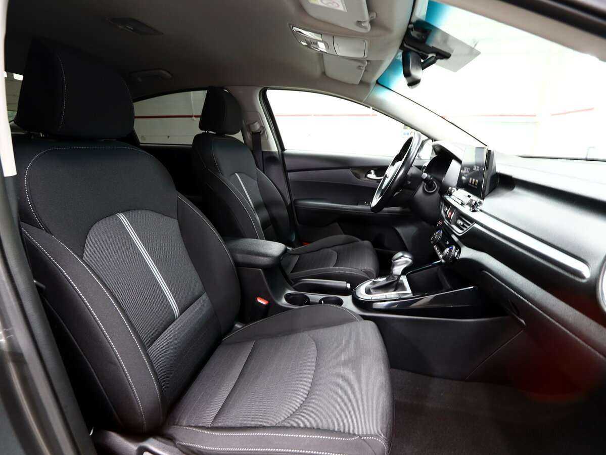 Kia Cerato с пробегом — 2020 год. Фото: #10