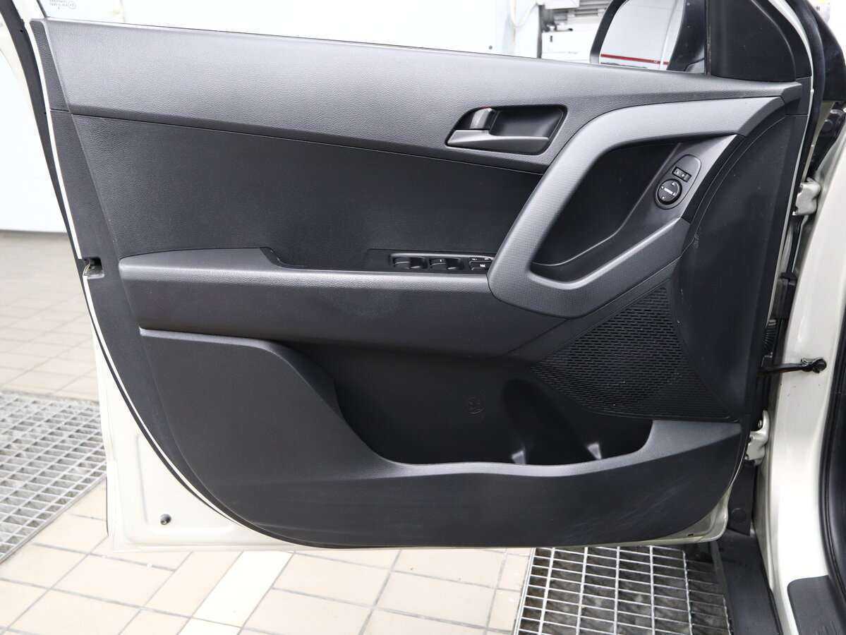 Hyundai Creta с пробегом — 2018 год. Фото: #4