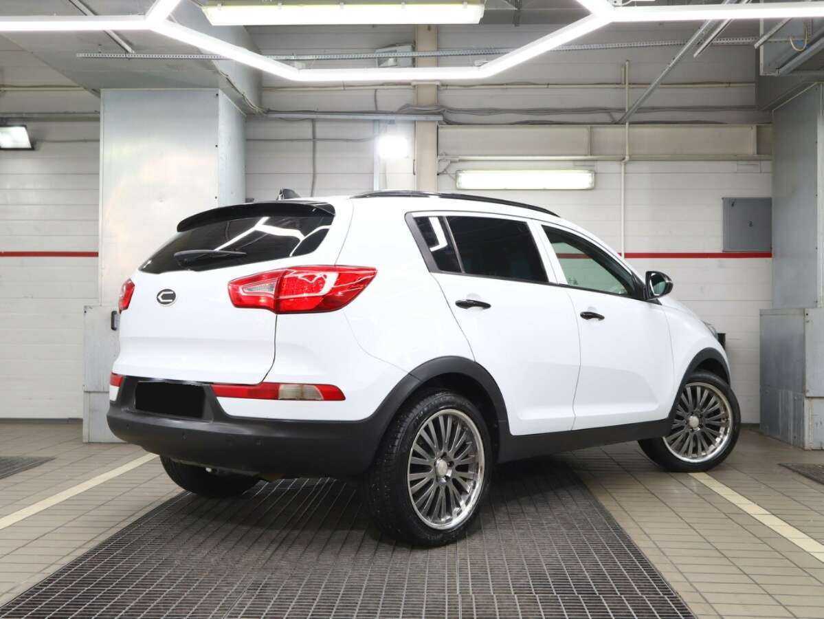 Kia Sportage с пробегом — 2012 год. Фото: #1