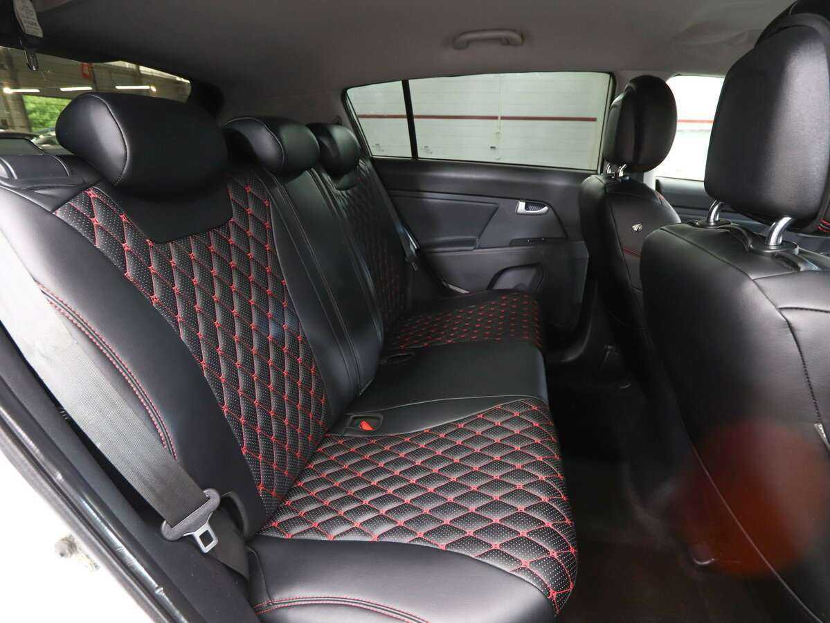 Kia Sportage с пробегом — 2012 год. Фото: #12