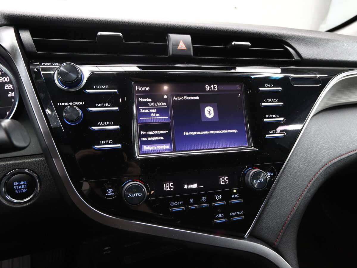 Toyota Camry с пробегом — 2020 год. Фото: #17