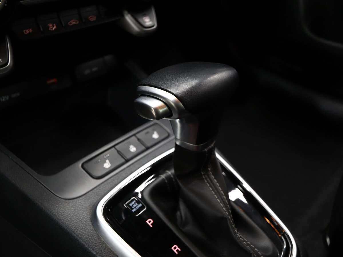 Kia Rio с пробегом — 2021 год. Фото: #6