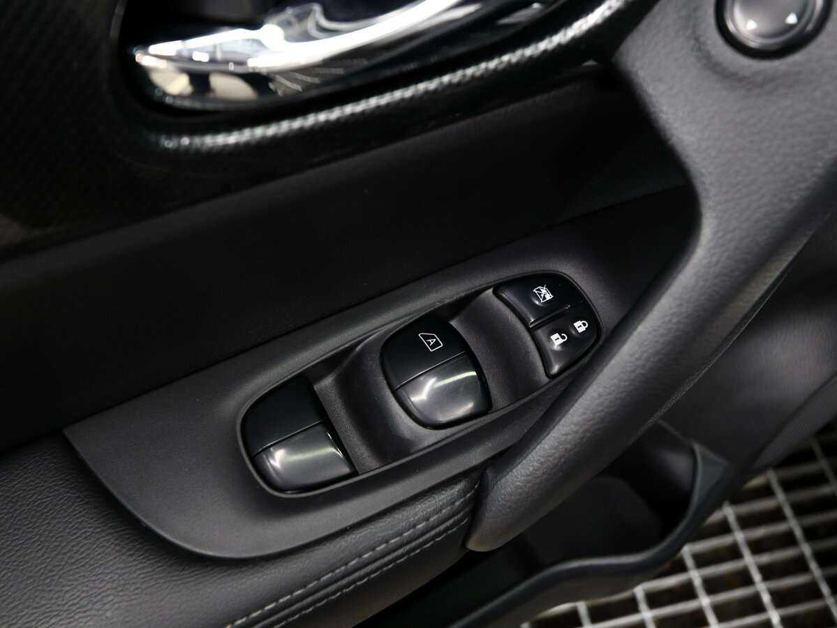 Nissan X-Trail с пробегом — 2017 год. Фото: #8