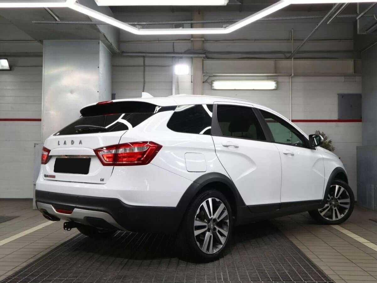 Lada (ВАЗ) Vesta с пробегом — 2018 год. Фото: #2