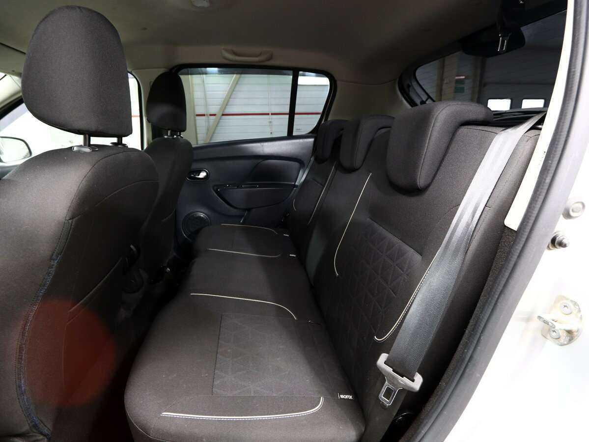 Renault Sandero с пробегом — 2020 год. Фото: #20