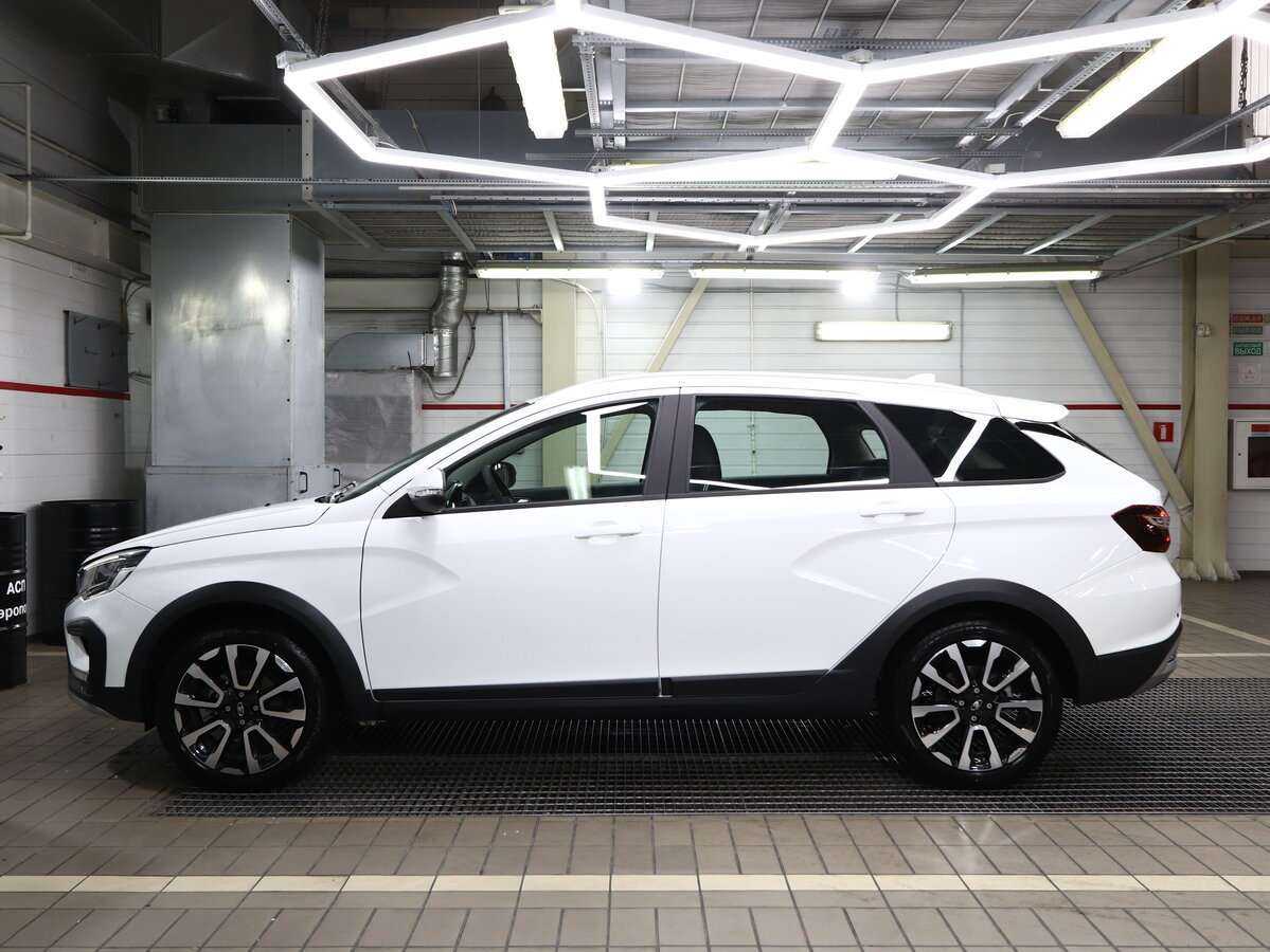 Lada (ВАЗ) Vesta с пробегом — 2023 год. Фото: #6