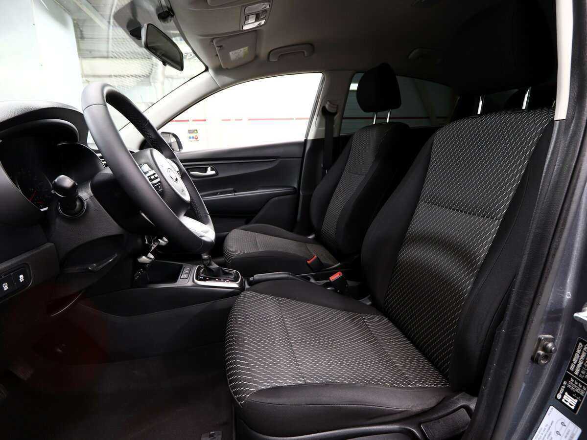 Kia Rio с пробегом — 2018 год. Фото: #6