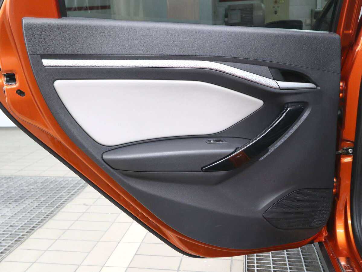 Lada (ВАЗ) Vesta с пробегом — 2021 год. Фото: #13