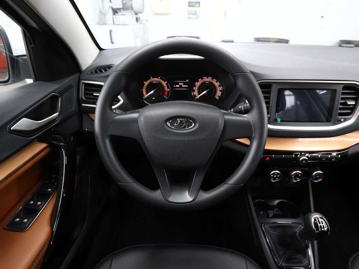 Lada (ВАЗ) Vesta с пробегом — 2024 год. Фото: #16