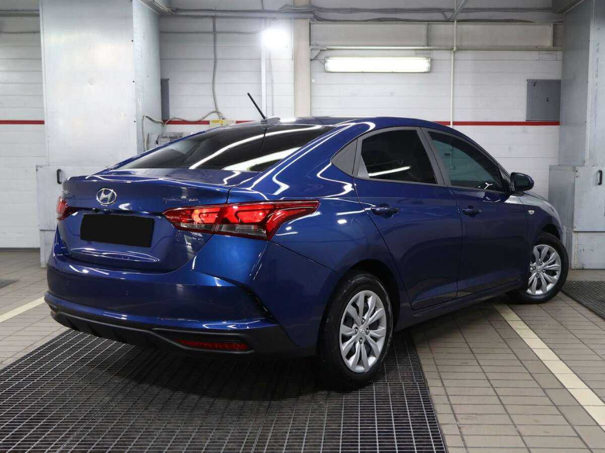 Hyundai Solaris с пробегом — 2022 год. Фото: #4