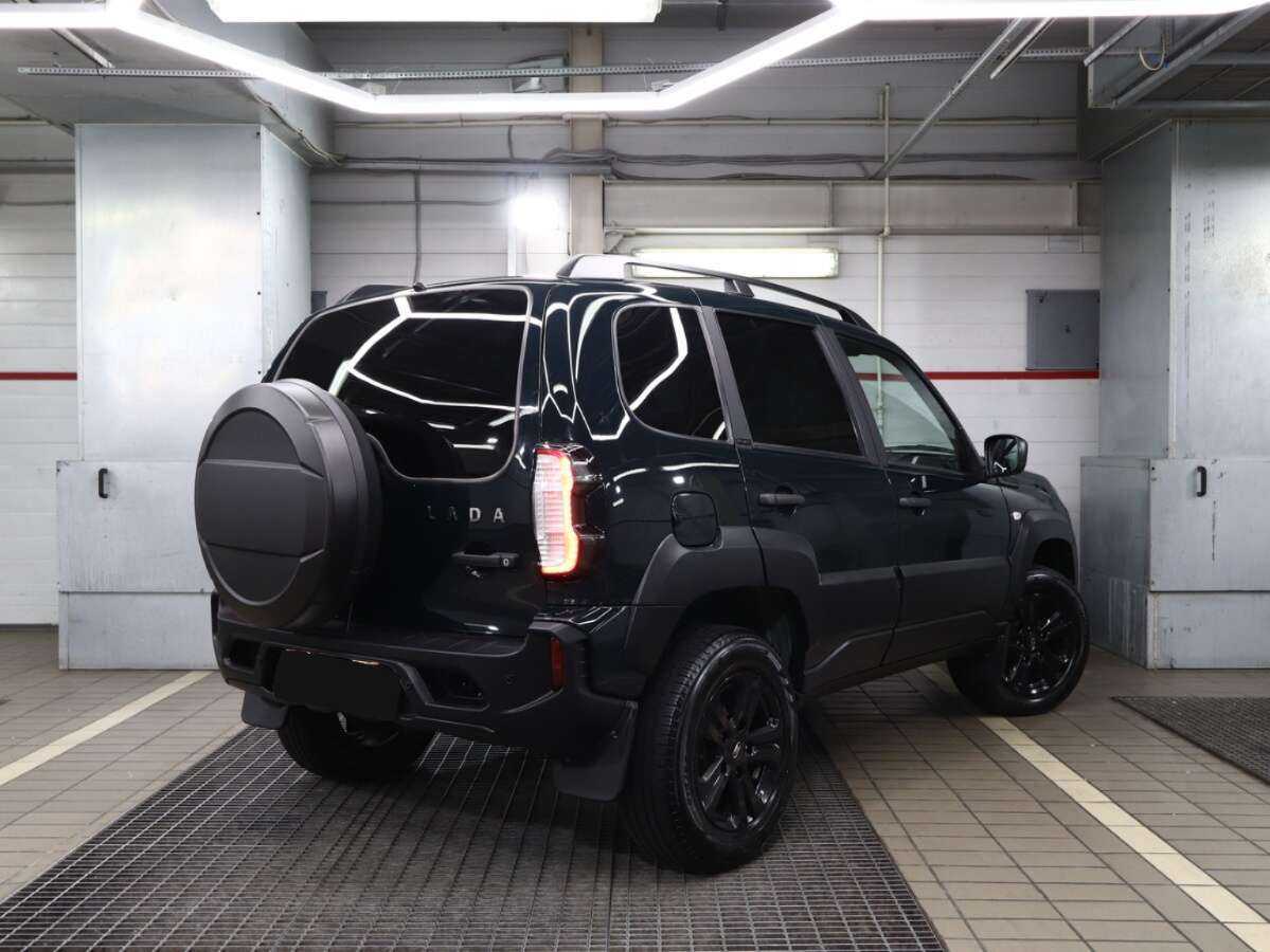 Lada (ВАЗ) Niva с пробегом — 2023 год. Фото: #1