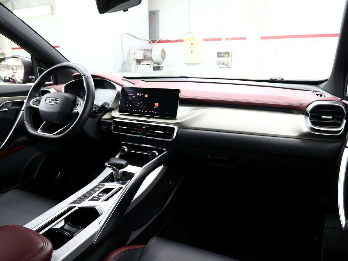 Geely Coolray с пробегом — 2022 год. Фото: #10