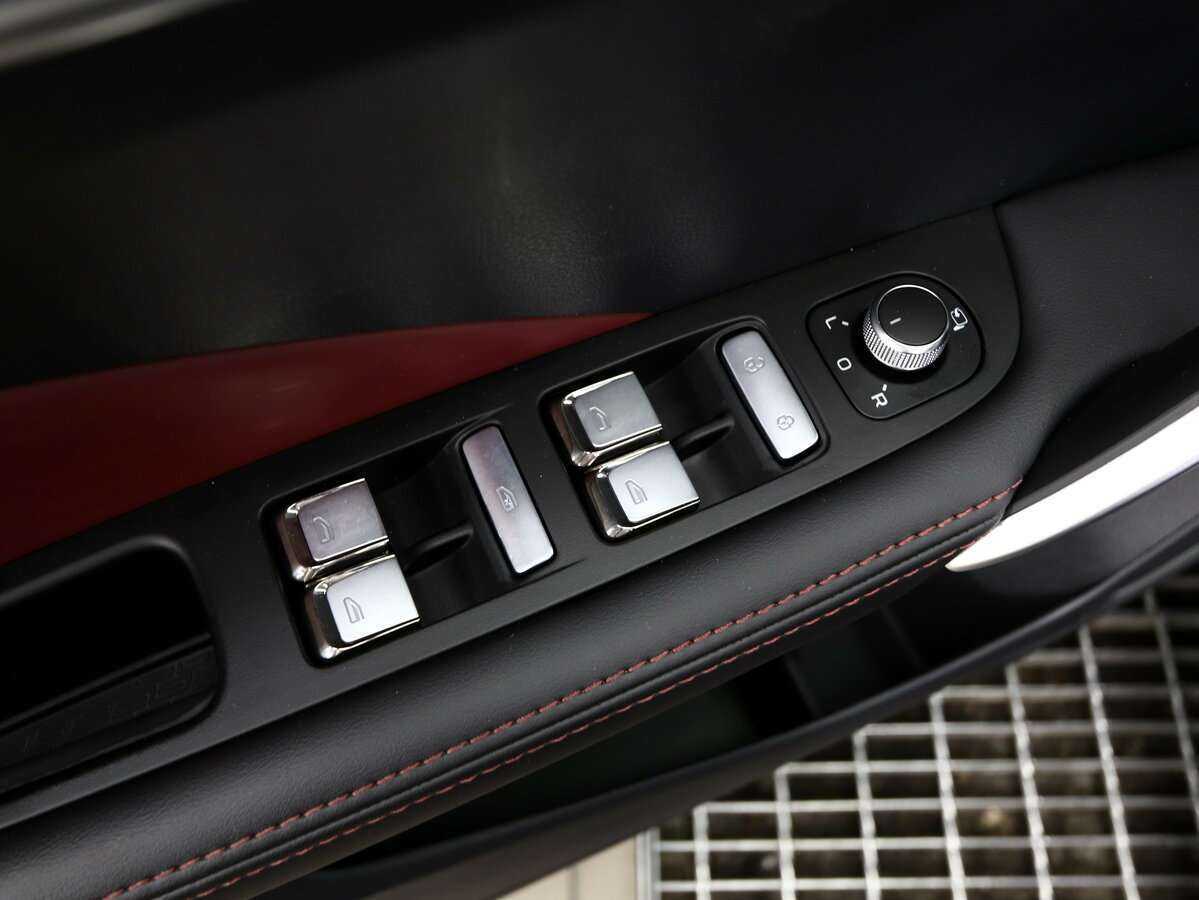 Geely Coolray с пробегом — 2022 год. Фото: #15