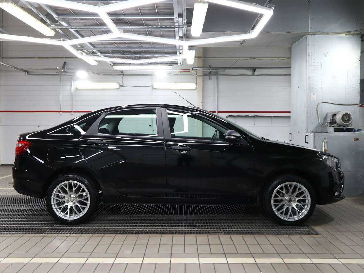 Lada (ВАЗ) Vesta с пробегом — 2020 год. Фото: #2