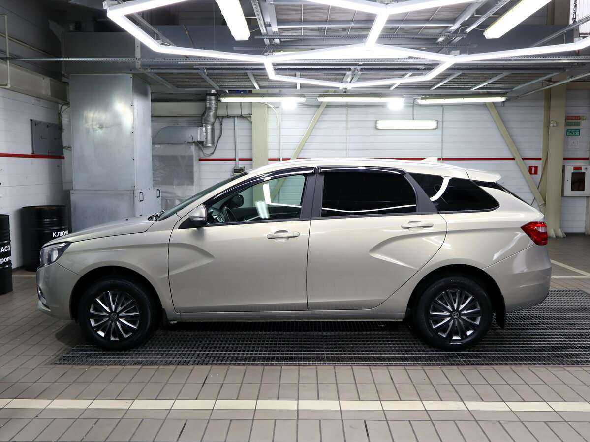 Lada (ВАЗ) Vesta с пробегом — 2020 год. Фото: #5