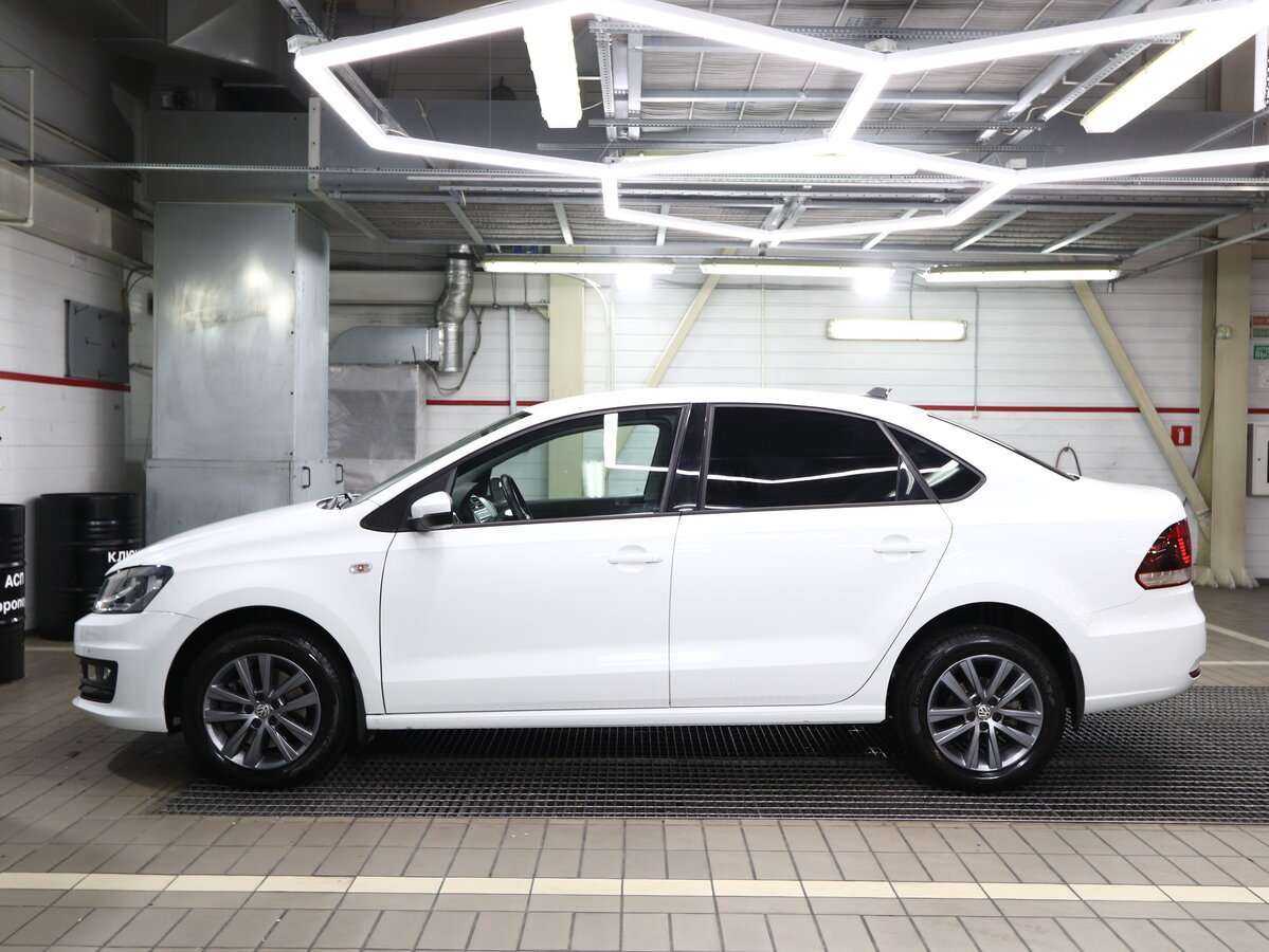 Volkswagen Polo с пробегом — 2019 год. Фото: #4