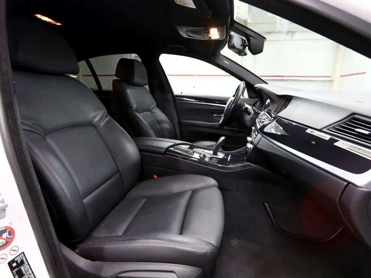 BMW 5 серии с пробегом — 2016 год. Фото: #8