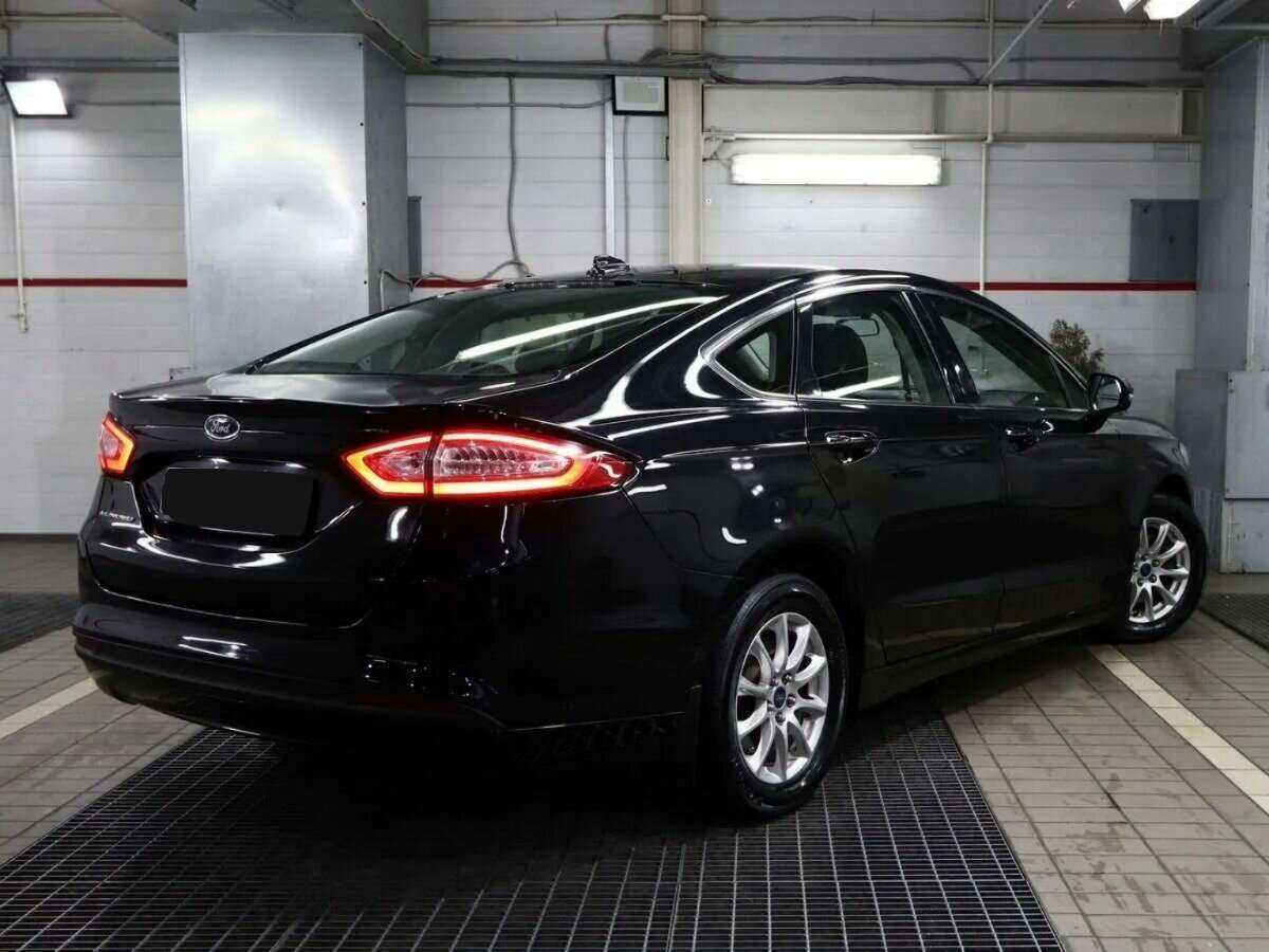 Ford Mondeo с пробегом — 2015 год. Фото: #3