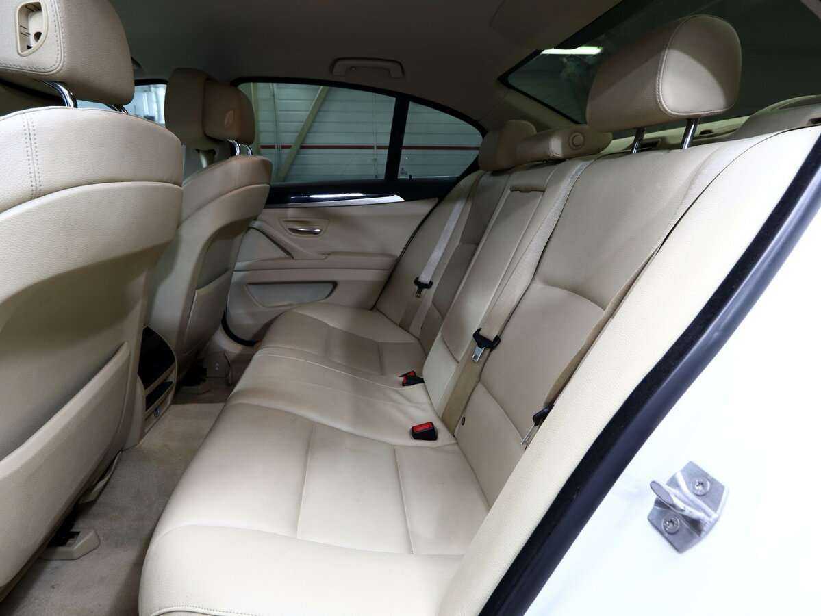 BMW 5 серии с пробегом — 2012 год. Фото: #9