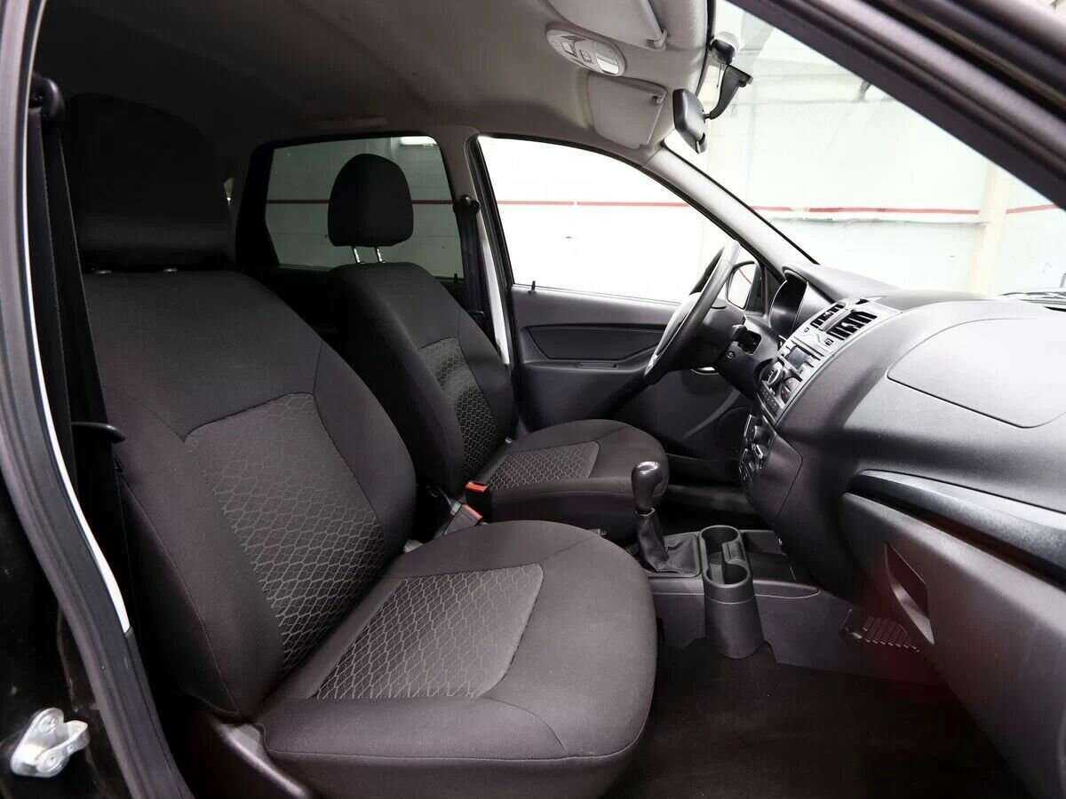 Lada (ВАЗ) Granta с пробегом — 2023 год. Фото: #11