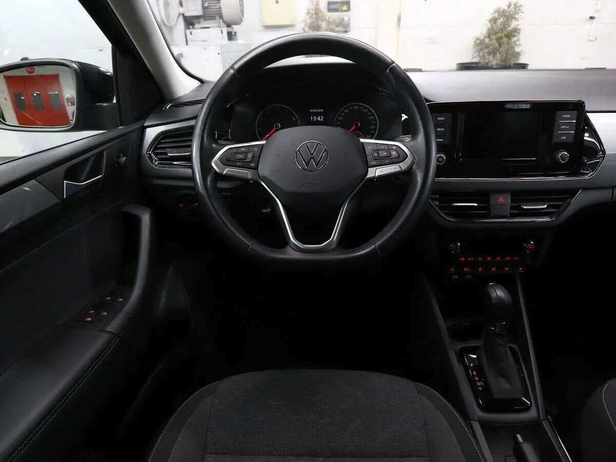 Volkswagen Polo с пробегом — 2021 год. Фото: #15