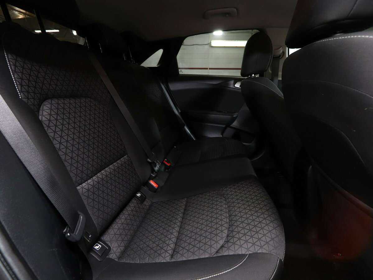 Kia Ceed с пробегом — 2018 год. Фото: #13