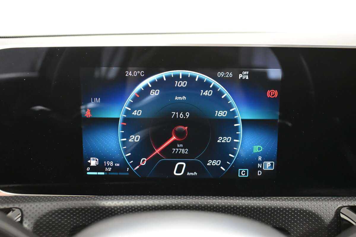 Mercedes-Benz A-Класс с пробегом — 2018 год. Фото: #13