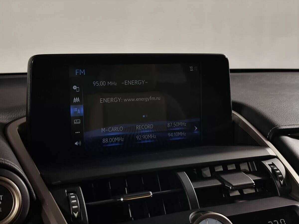 Lexus NX с пробегом — 2018 год. Фото: #13