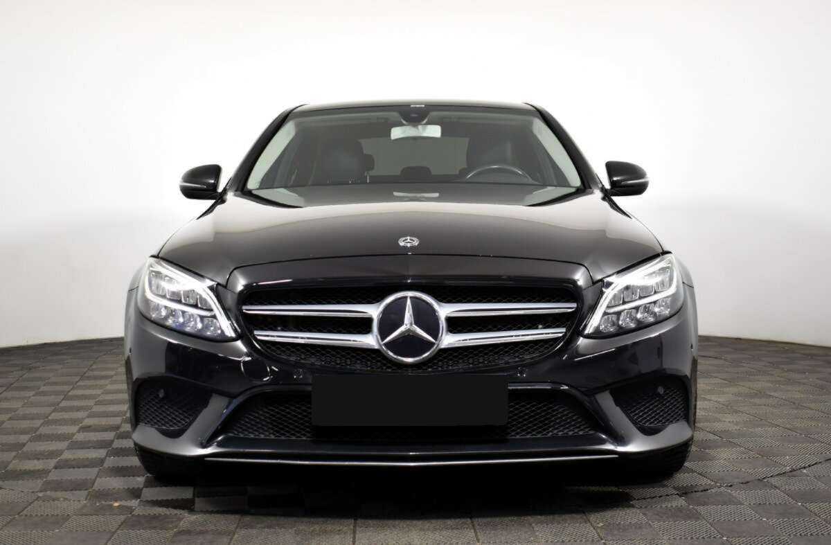 Mercedes-Benz C-Класс с пробегом — 2019 год. Фото: #1