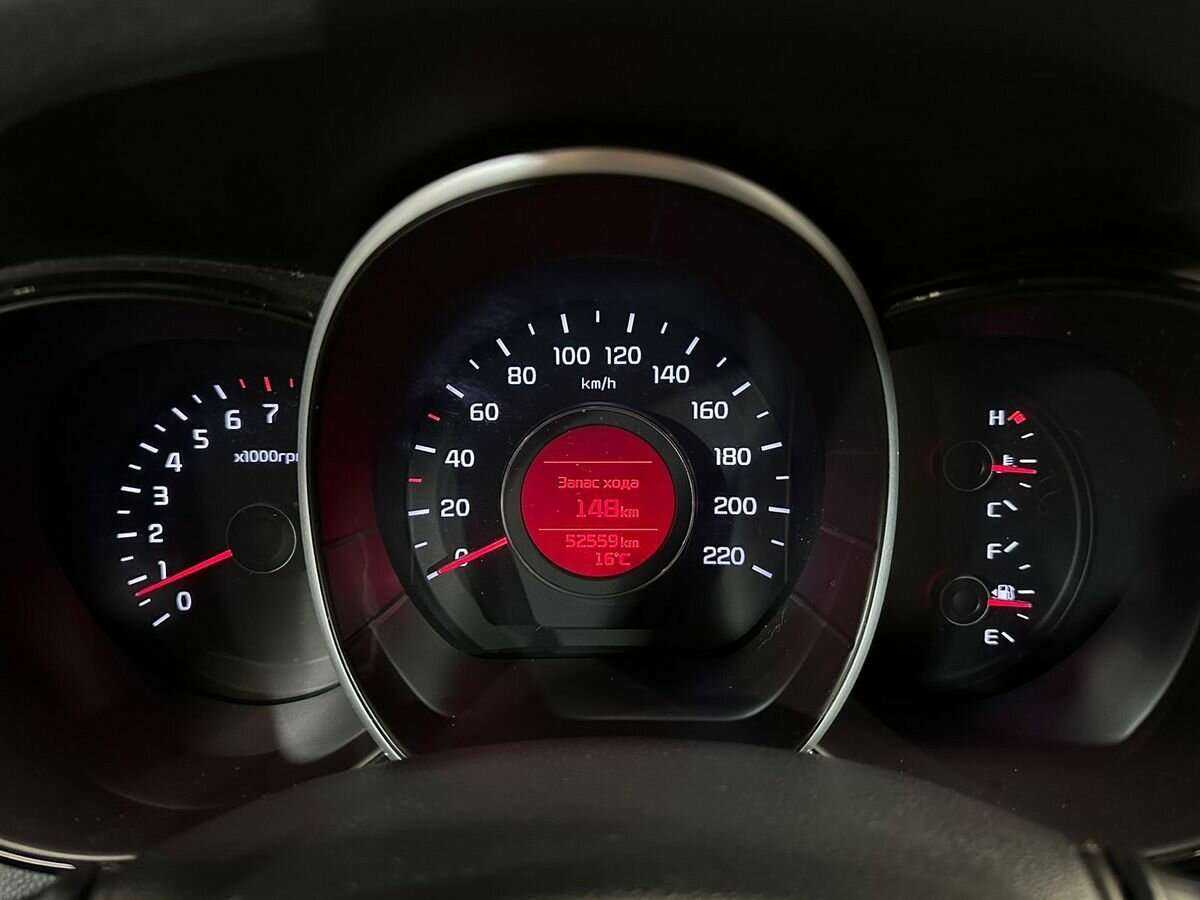 Kia Rio с пробегом — 2016 год. Фото: #11