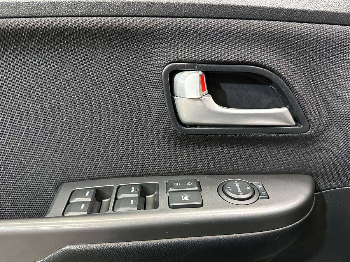 Kia Rio с пробегом — 2016 год. Фото: #13