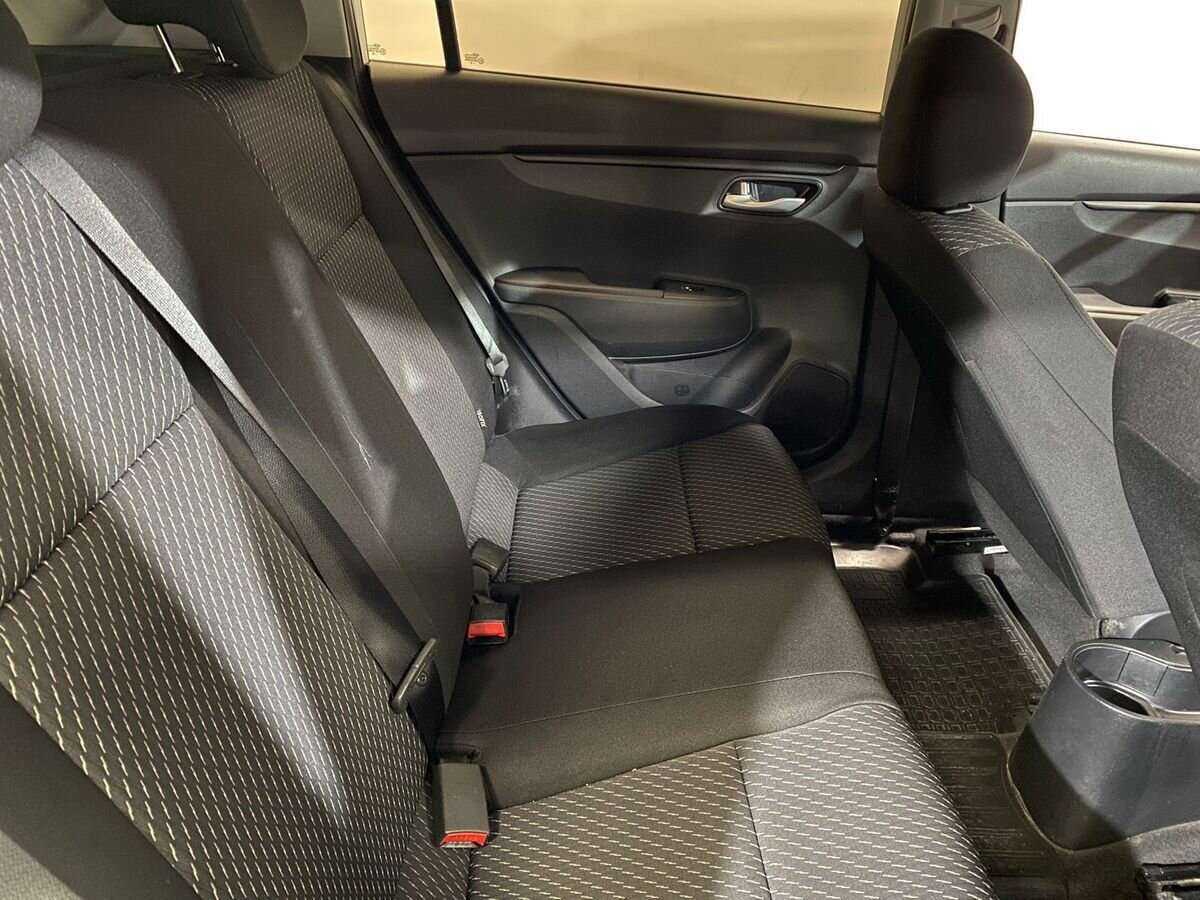 Kia Rio с пробегом — 2019 год. Фото: #10