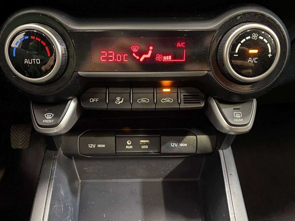 Kia Rio с пробегом — 2019 год. Фото: #14