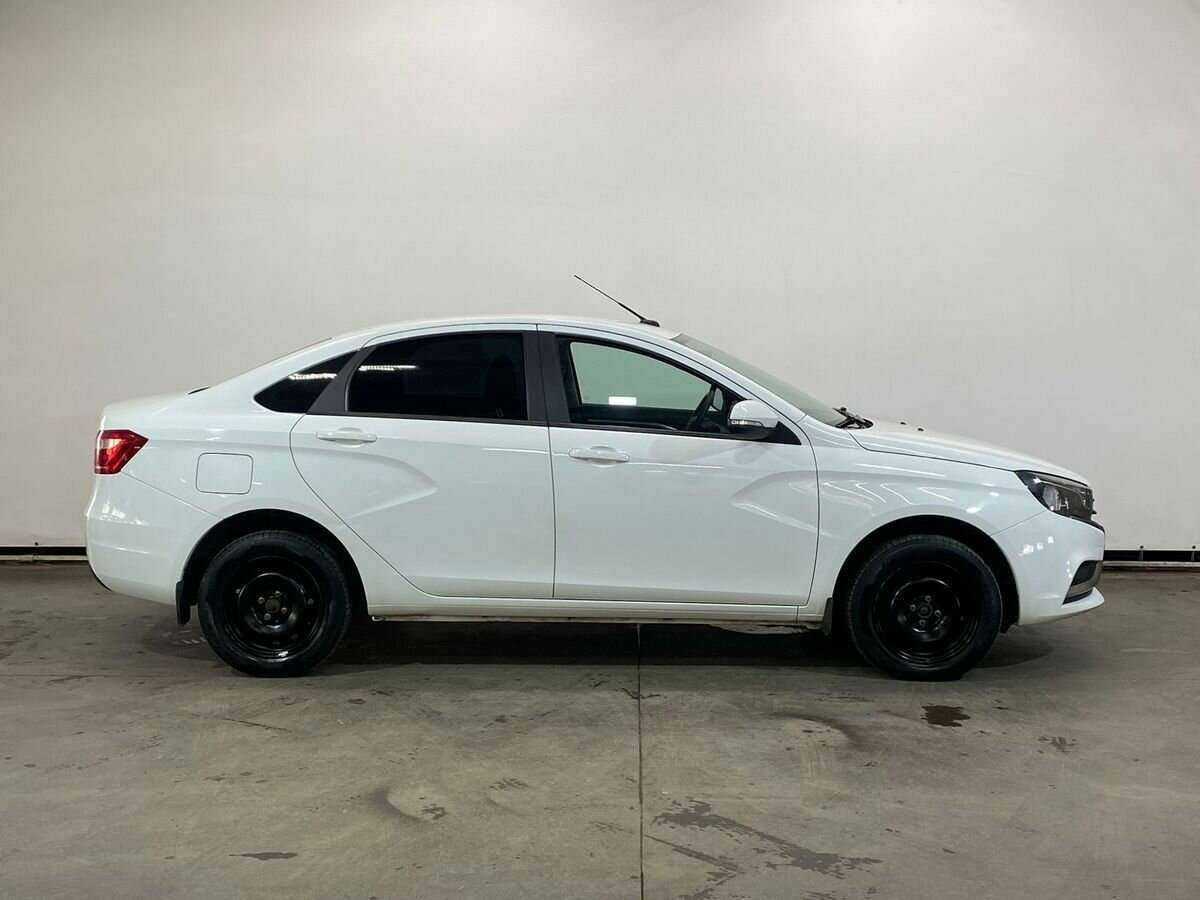 Lada (ВАЗ) Vesta с пробегом — 2021 год. Фото: #3