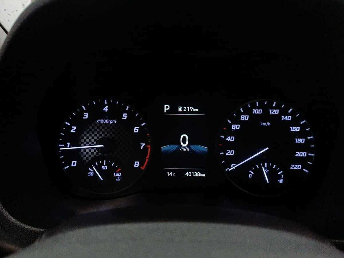 Hyundai Solaris с пробегом — 2020 год. Фото: #11