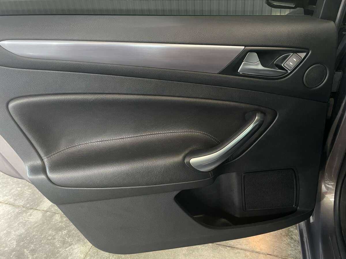 Ford Mondeo с пробегом — 2012 год. Фото: #21