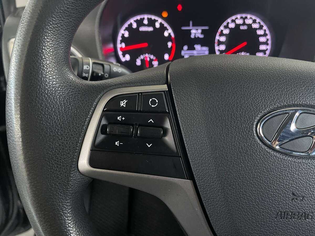 Hyundai Solaris с пробегом — 2019 год. Фото: #10