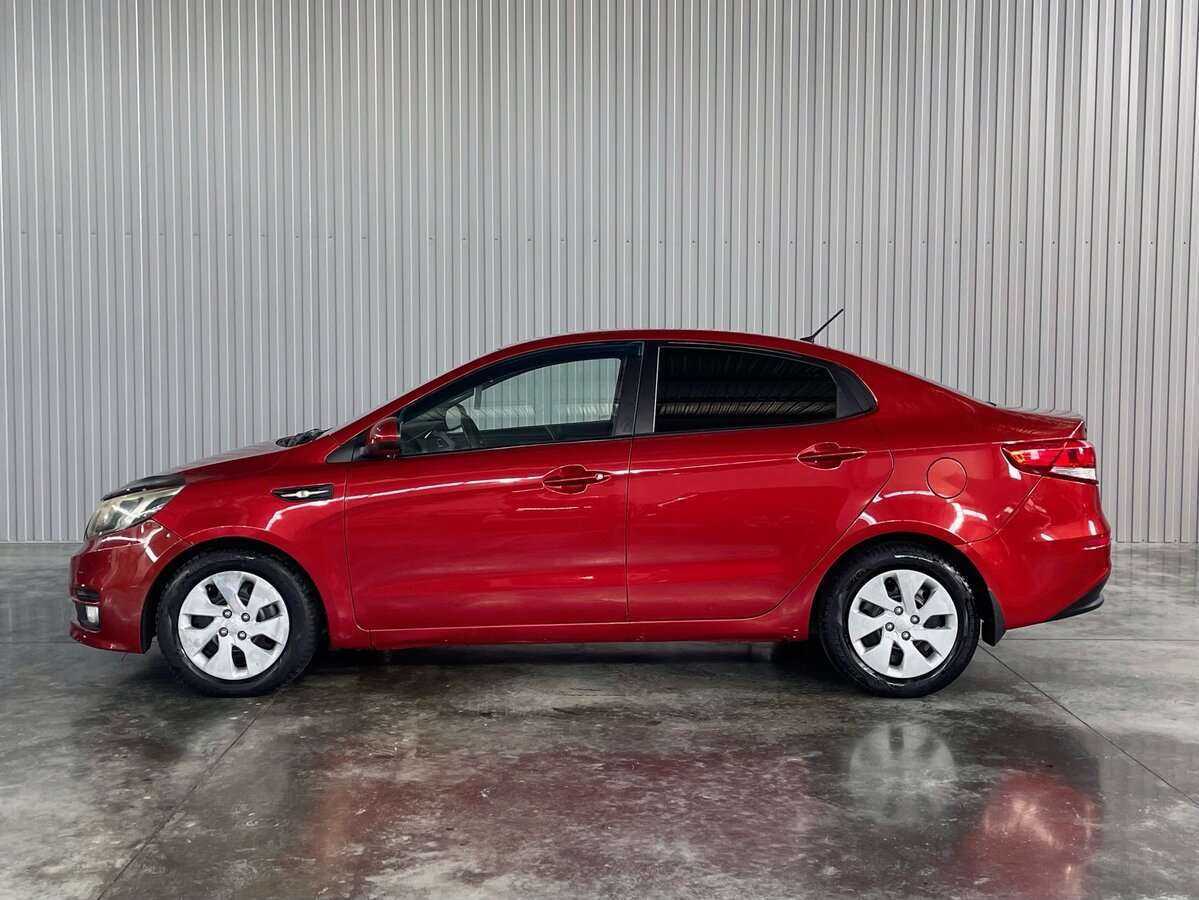 Kia Rio с пробегом — 2015 год. Фото: #7