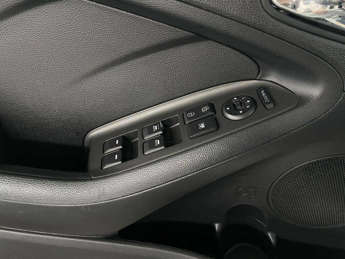 Kia Cerato с пробегом — 2014 год. Фото: #21