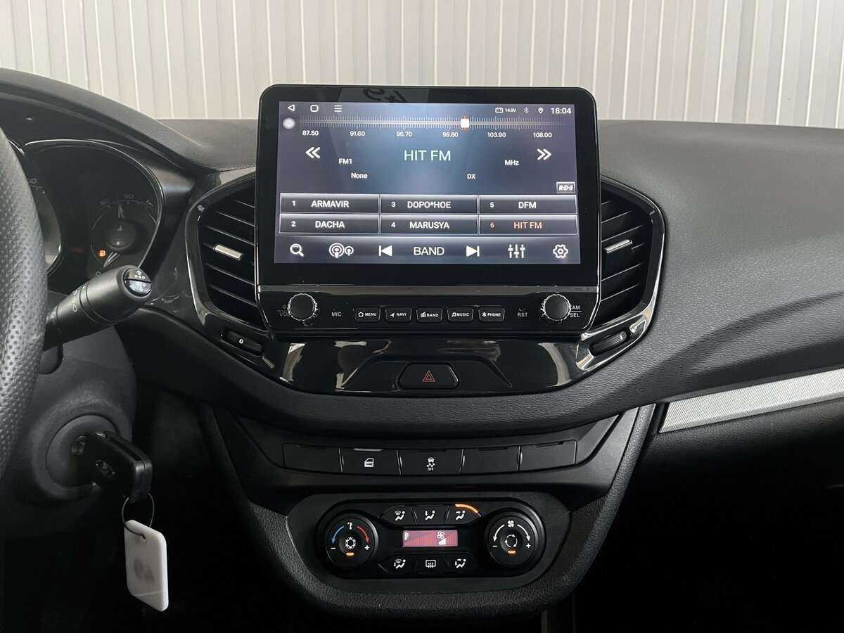 Lada (ВАЗ) Vesta с пробегом — 2017 год. Фото: #11