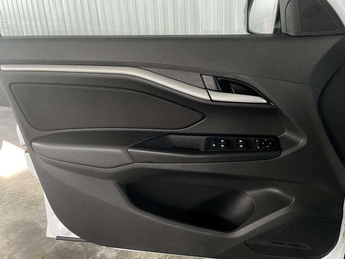 Lada (ВАЗ) Vesta с пробегом — 2017 год. Фото: #16