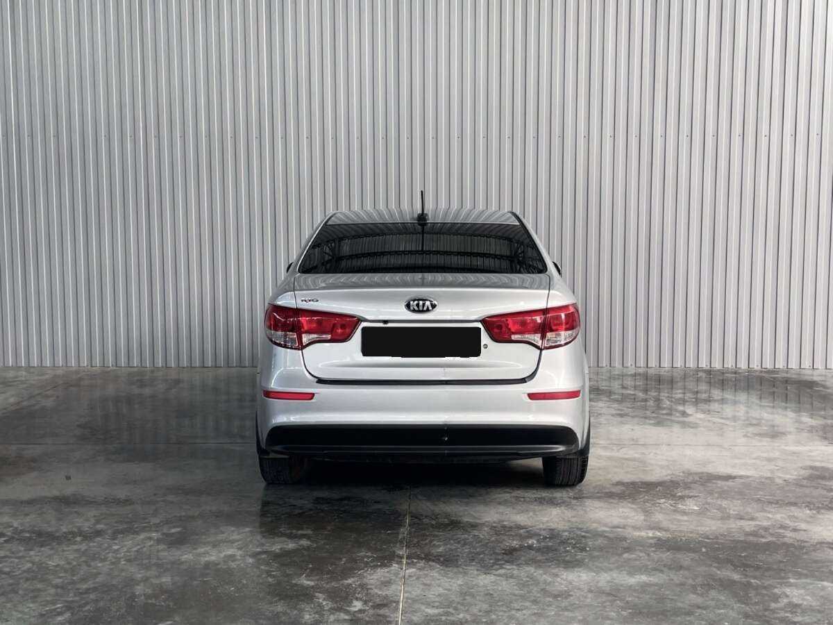 Kia Rio с пробегом — 2017 год. Фото: #5